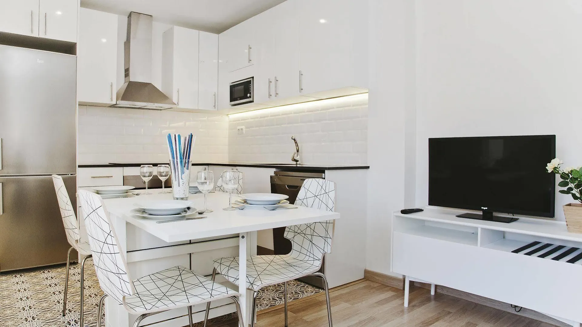 Flateli Roger Apartment Barcelona